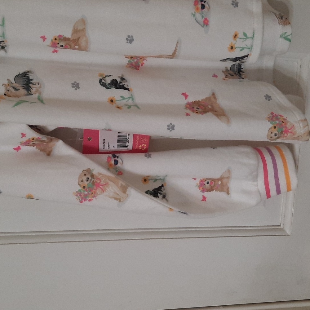 PJ Salvage White Dog Print Long Sleeve Pajama Top - Picture 13 of 15